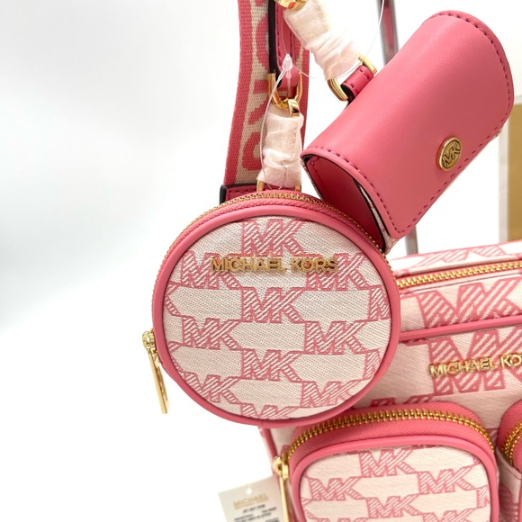 Michael Kors Jet Set Medium Crossbody Bag with Tech Attached - Picture 3 of 15